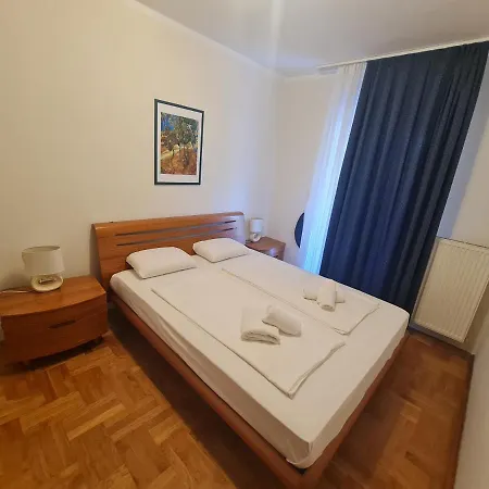 Sfinga Verudela - M Apartman *