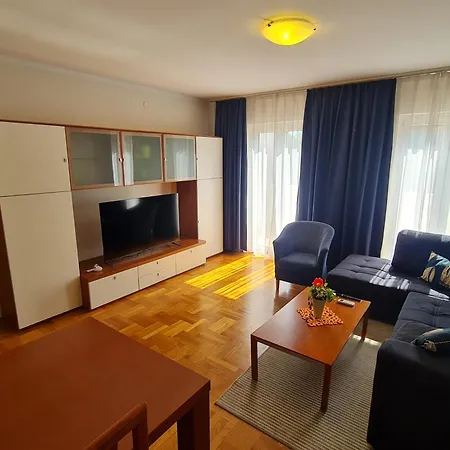Sfinga Verudela - M Apartman *